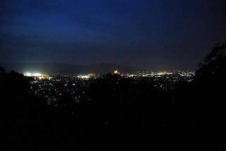 �摜(320x214)�E�g��摜(640x428)