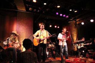 �Q�O�P�S MANDALA voz joint live��